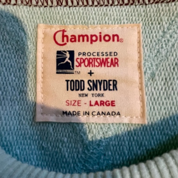 Todd Snyder x Champion Pride crewneck sweatshirt - limited edition - Picture 3 of 3